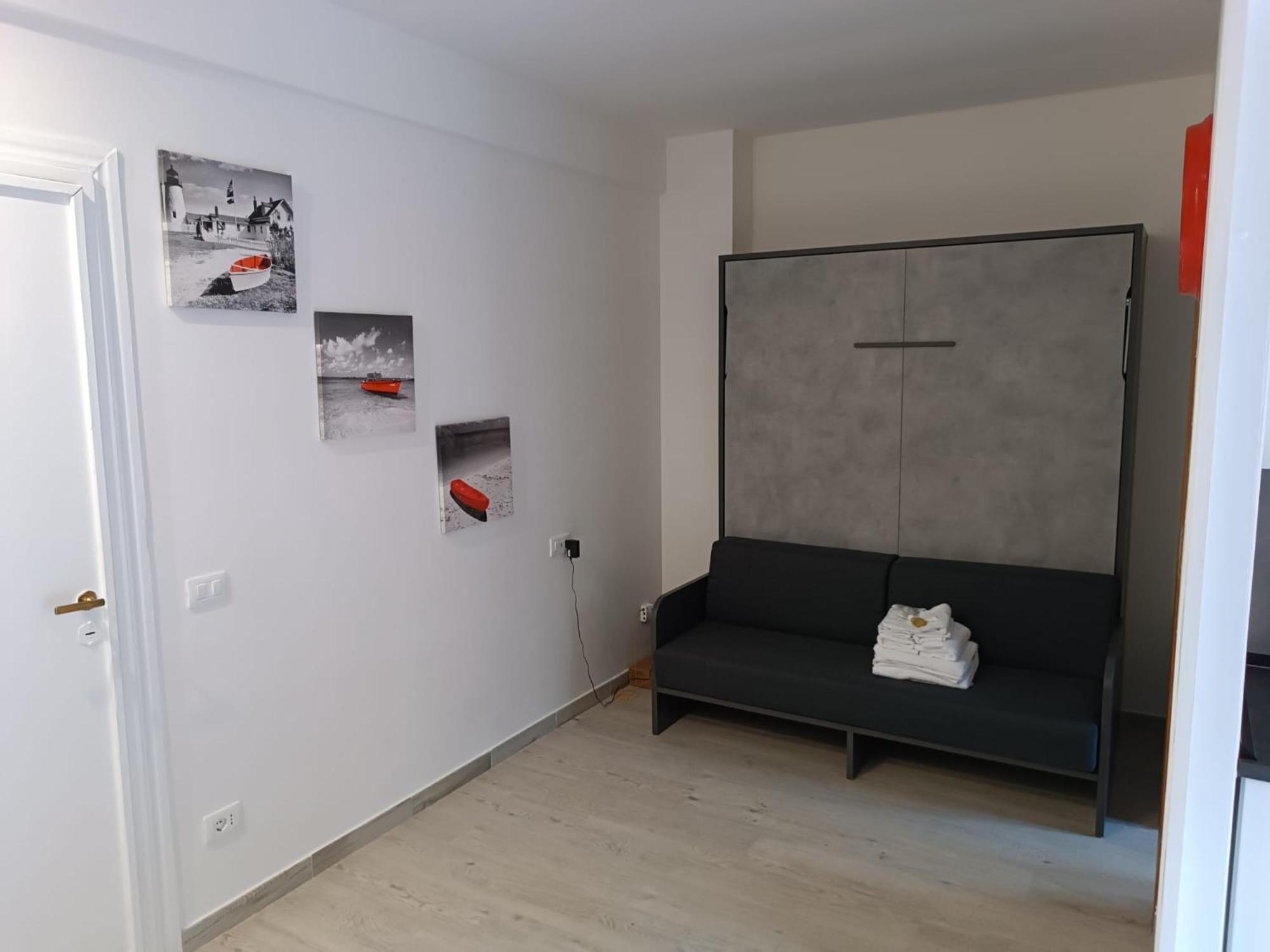 Apartment Vatican Tiny House By Gialel Rome