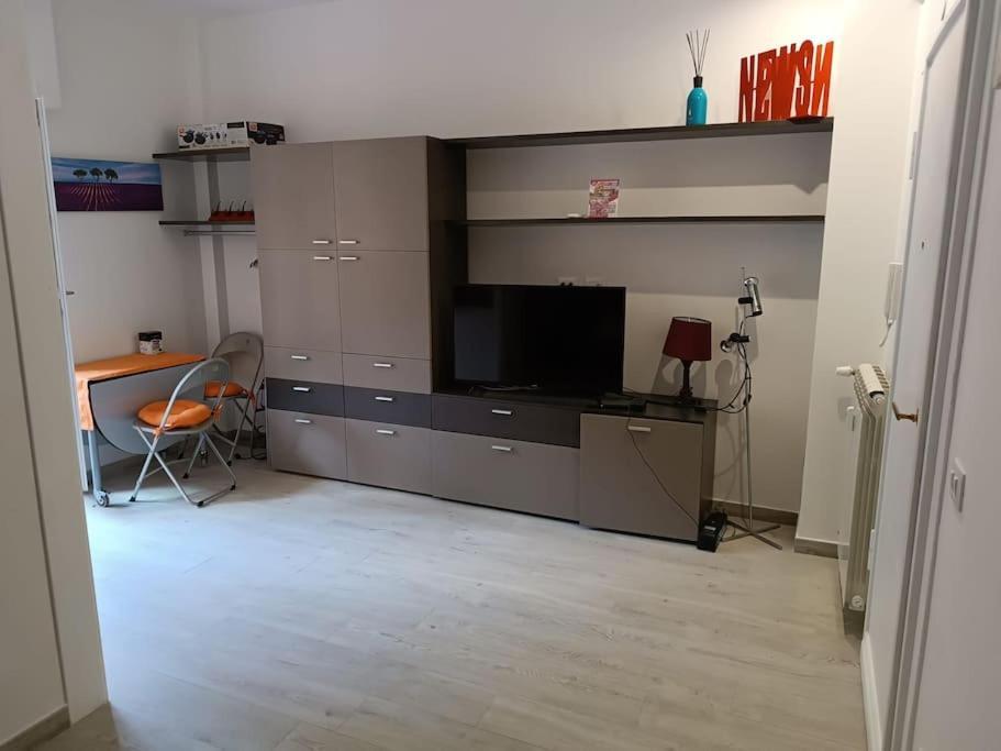 Vatican Tiny House By Gialel Rome