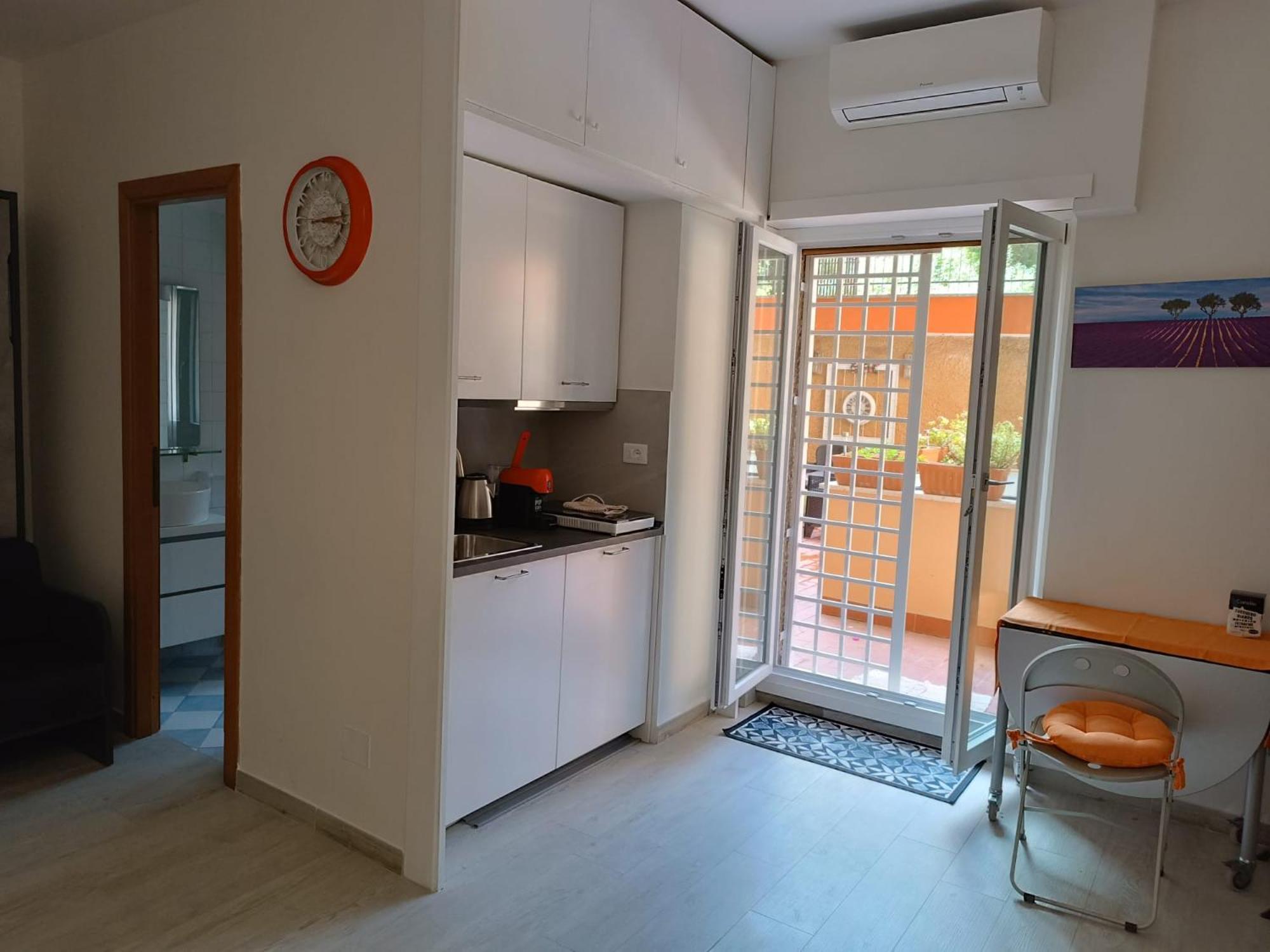 Appartement Vatican Tiny House By Gialel *