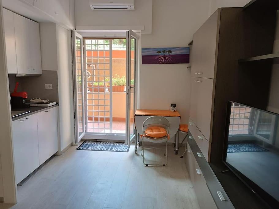 Appartement Vatican Tiny House By Gialel